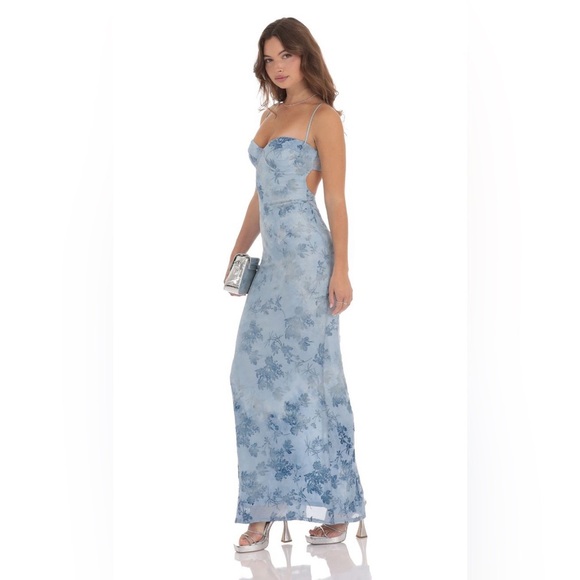 LUCY IN THE SKY Velvet Floral Maxi Dress In Blue - Picture 3 of 7